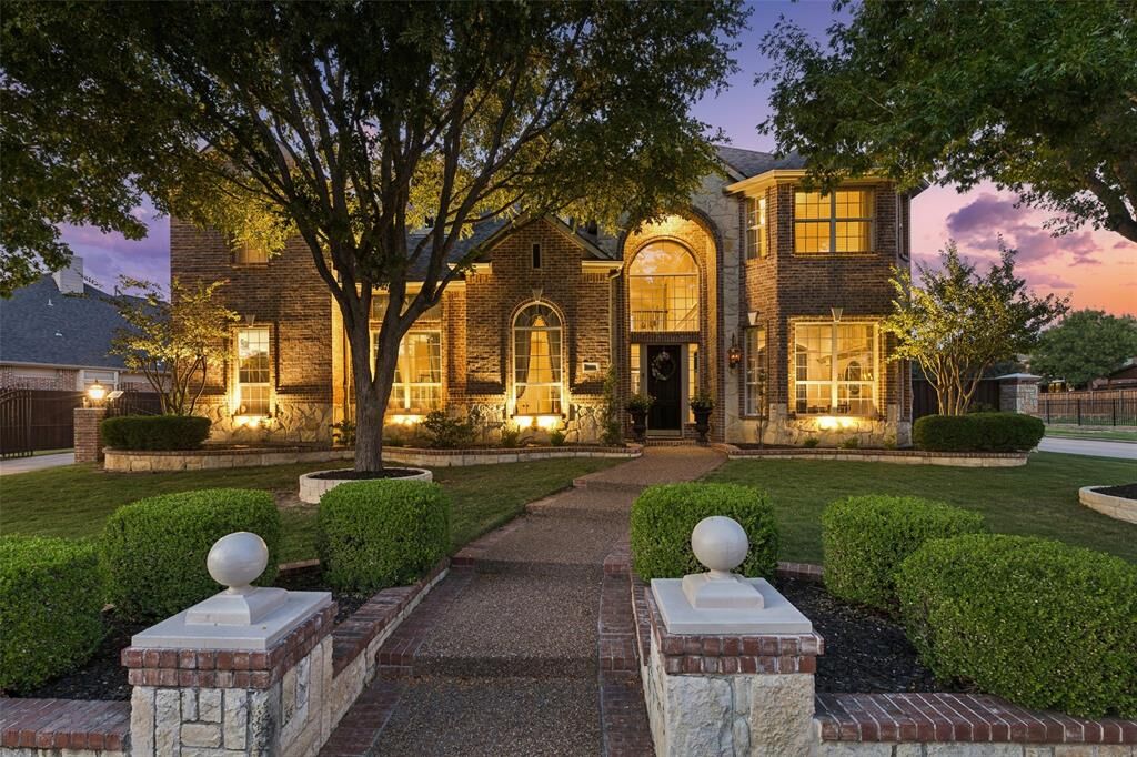 Property Photo:  10624 Star Meadow Drive  TX 75033 