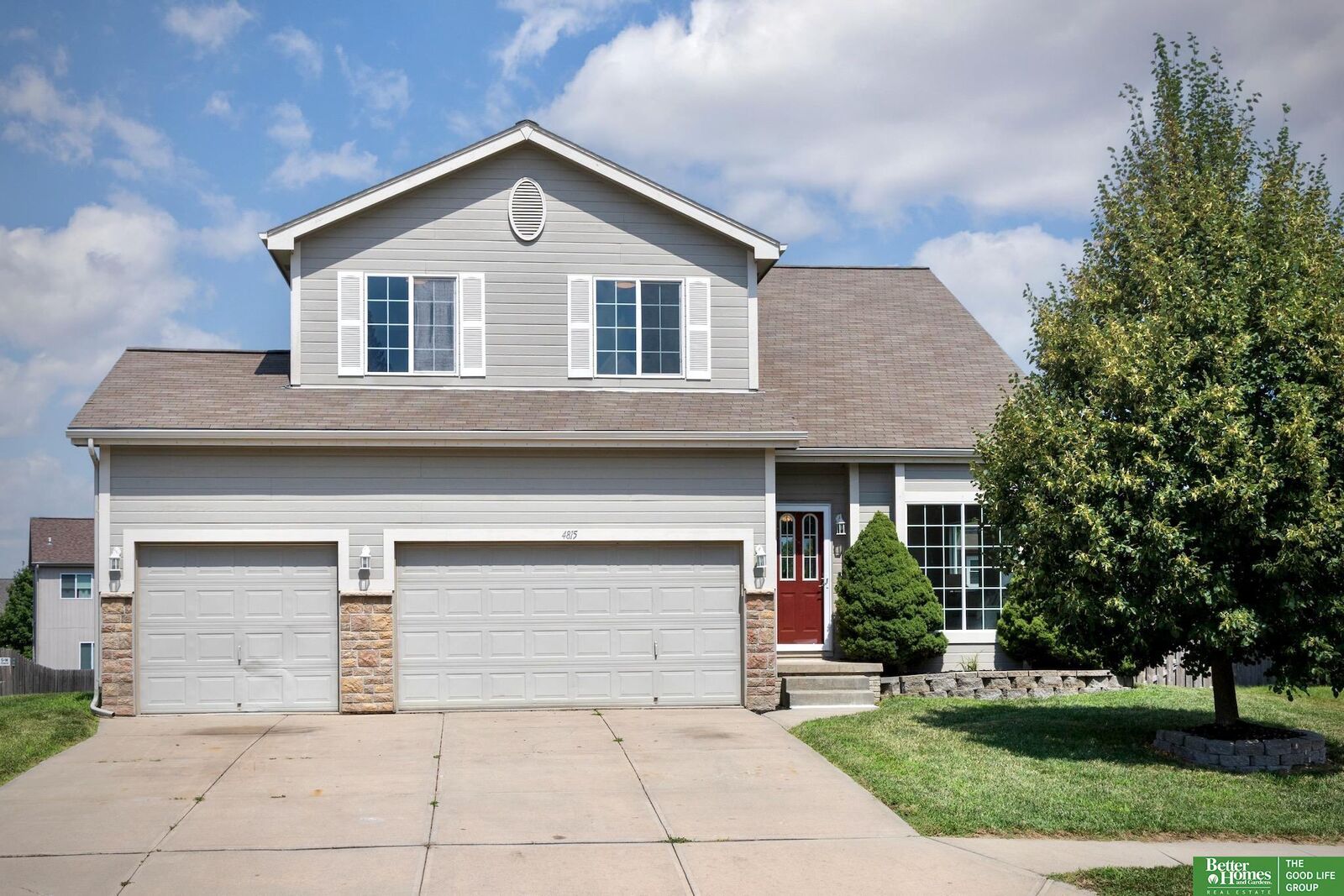 Property Photo:  4815 N 162 Street  NE 68116 