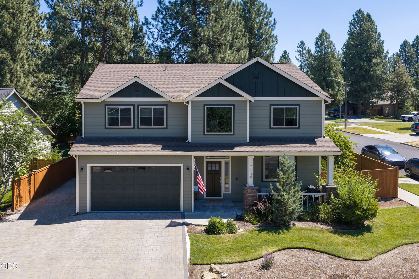 Property Photo:  61316 Brianne Place  OR 97702 
