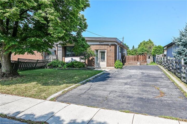 Property Photo: 18 Coral Drive ON L8V 2N5