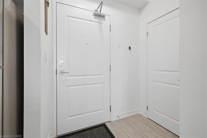 Property Photo: 450 Dundas Street E 603 ON L8B 1Z2
