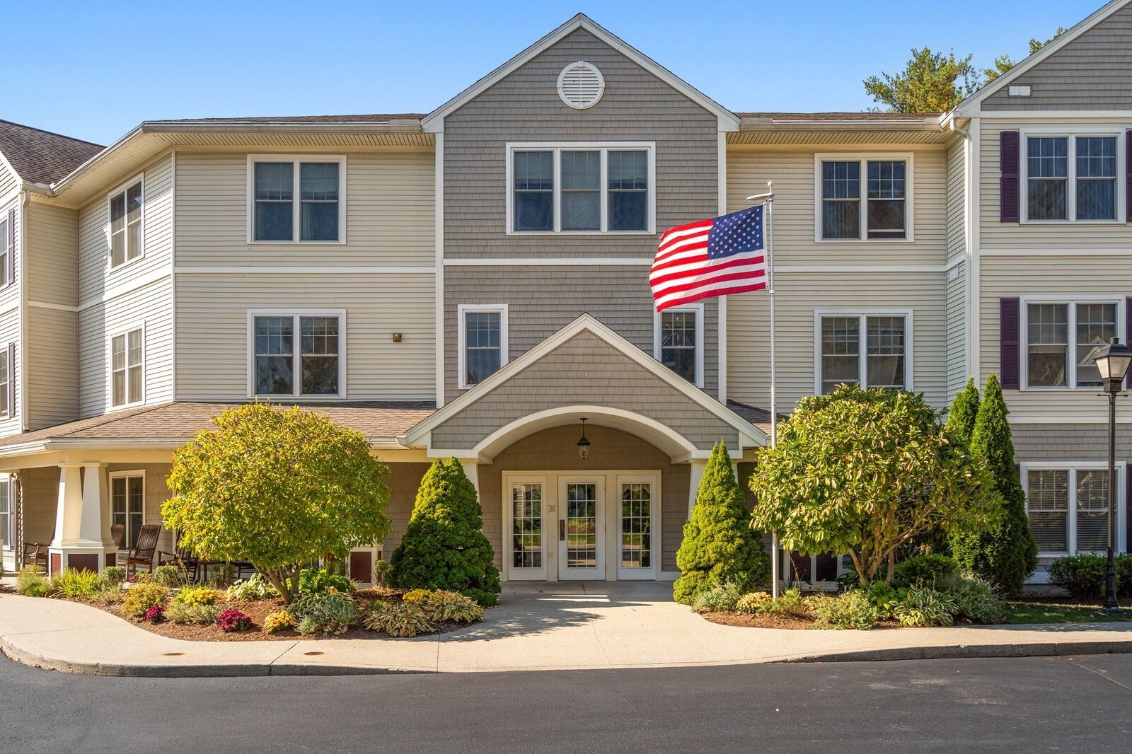 Property Photo:  7 Crescent Way 312  MA 01518 