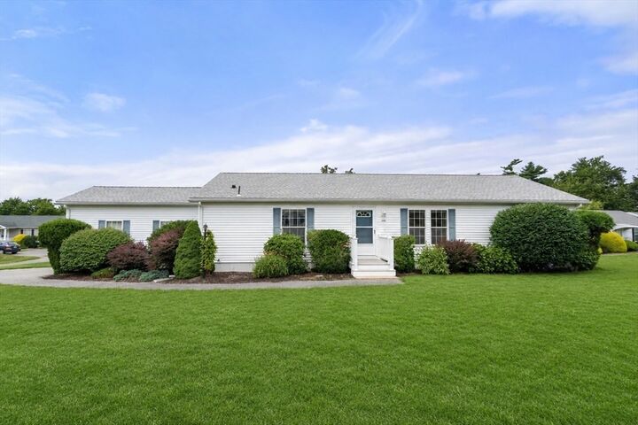 Property Photo: 6406 Oak Point MA 02346
