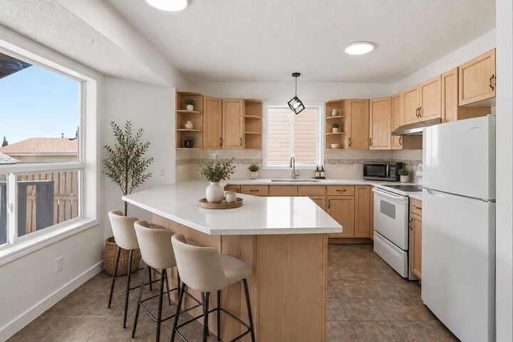 Property Photo: 66 Arbour Wood Mews NW AB T3G 4B6