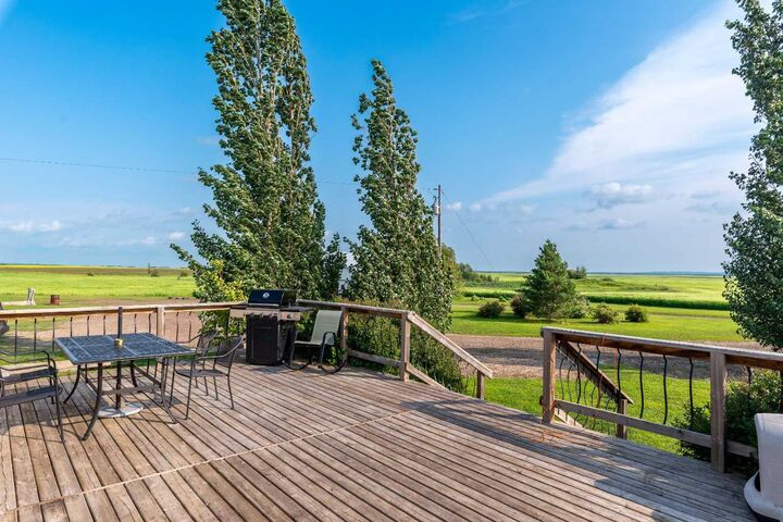Property Photo:  46479 Range Road 3214  SK S0M 2J0 