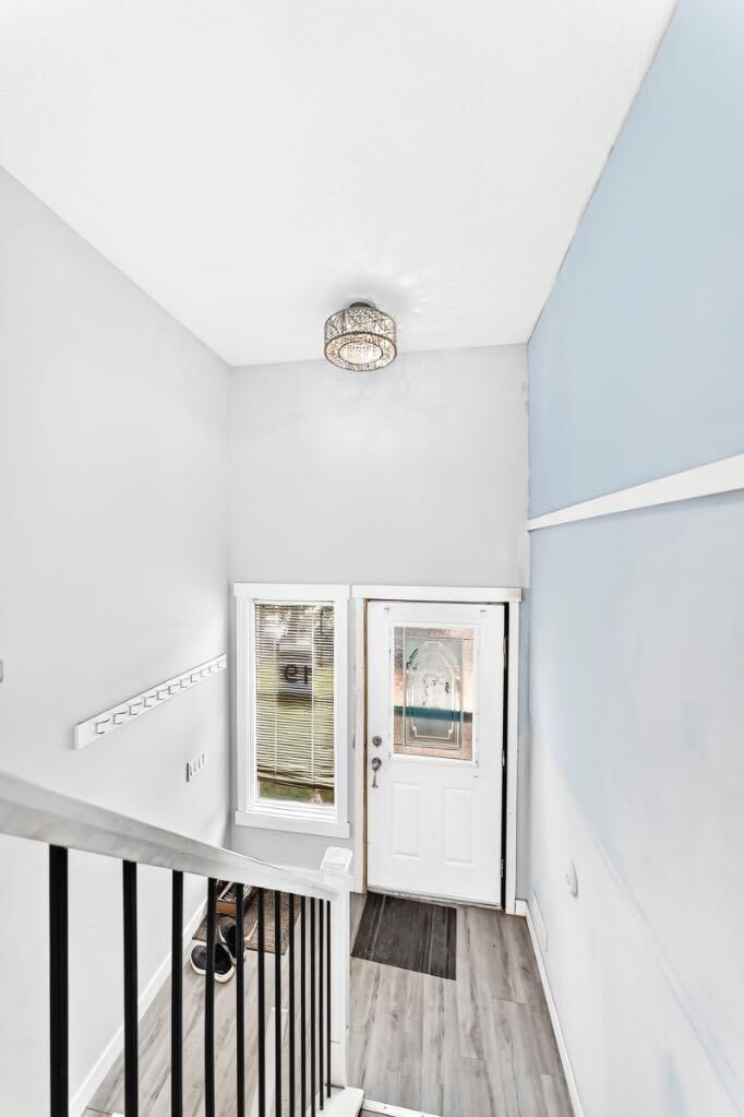 Property Photo: 19 Berwick Crescent NW AB T3K 1P7