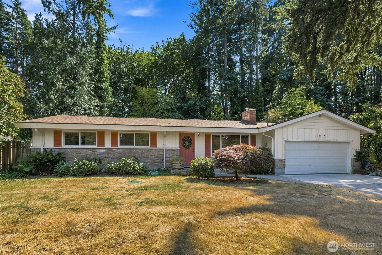 Property Photo: 16217 SE Newport Way WA 98006