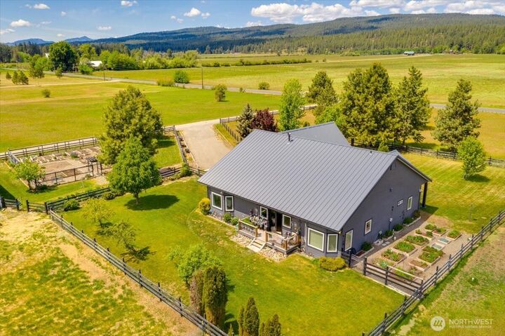 Property Photo: 644 Masterson Road WA 98922