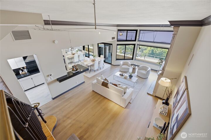 Property Photo:  2021  1st Avenue B6  WA 98121 