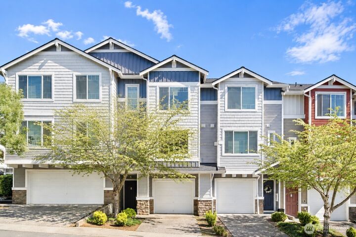 Property Photo: 15720 Manor Way R2 WA 98087
