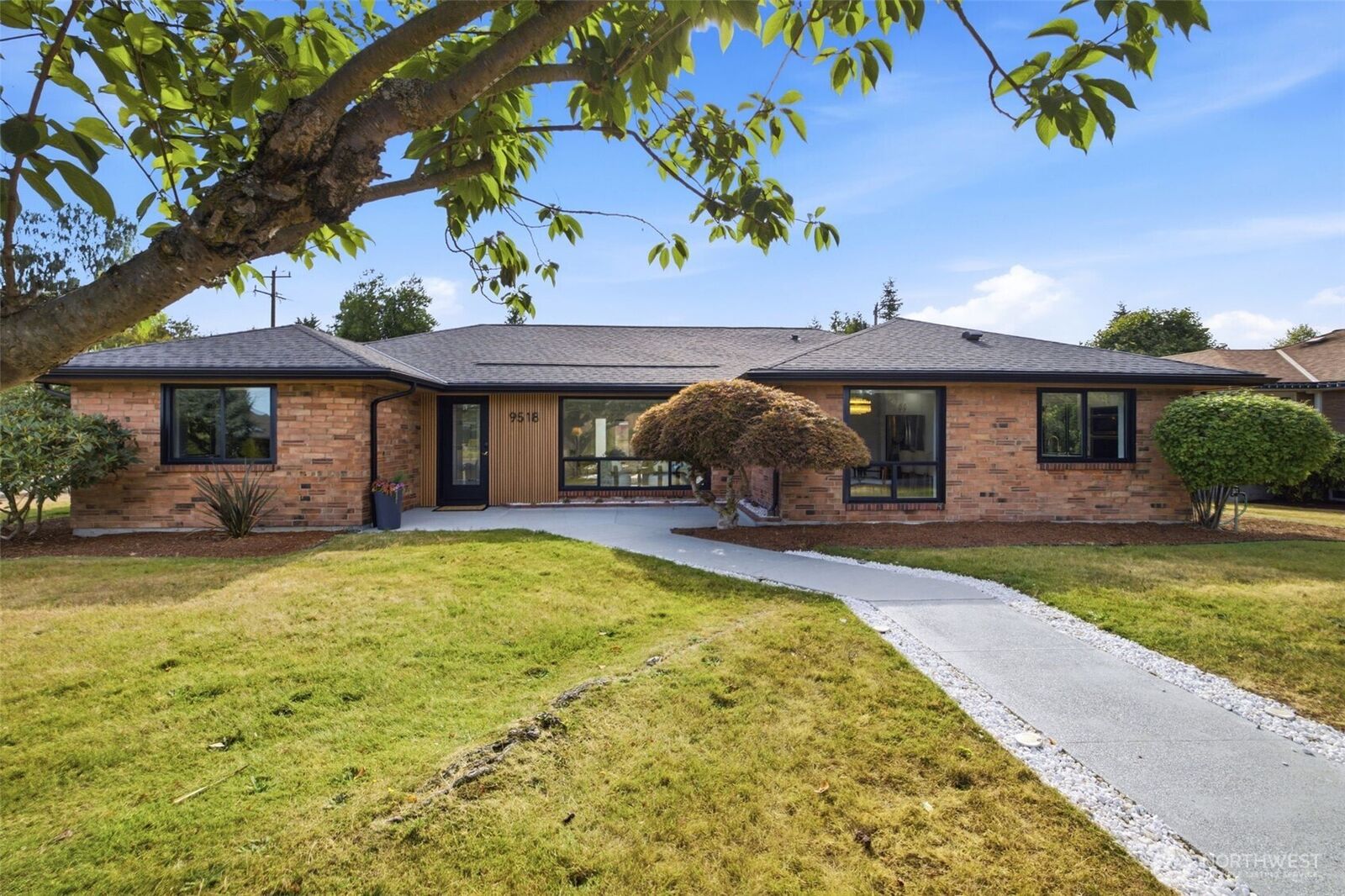 Property Photo:  9518  18th Avenue NW  WA 98117 