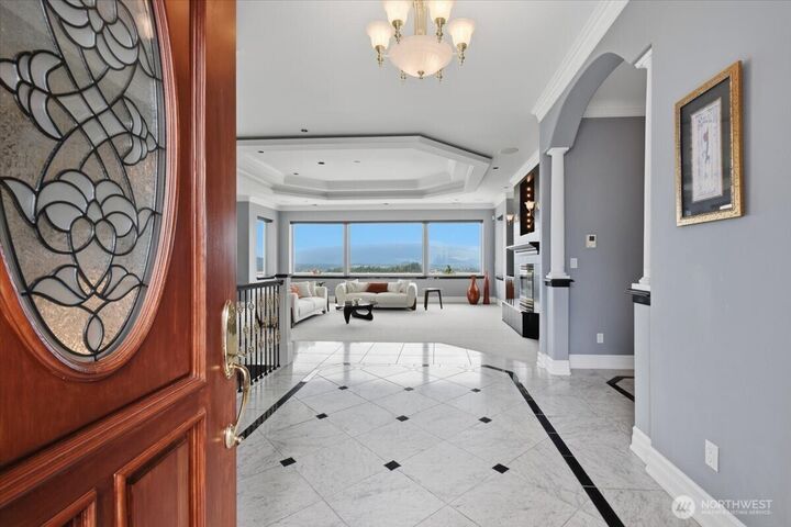 Property Photo:  880  Bella Vista Lane  WA 98233 
