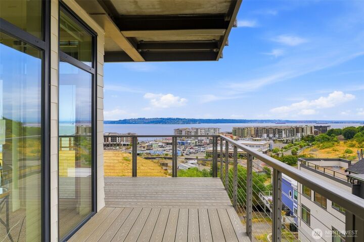 Property Photo:  5204 N Bennett 311  WA 98407 