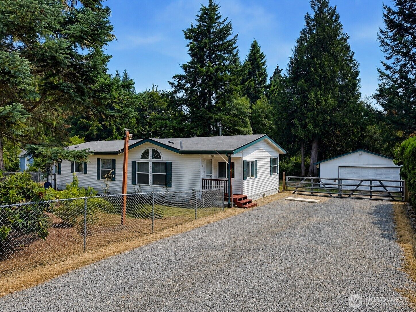Property Photo: 13111 213th Avenue Ct E WA 98391