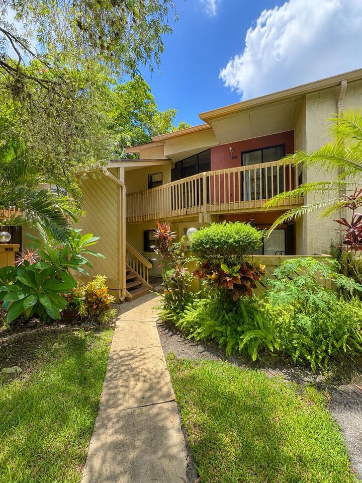 Property Photo:  12969 Pennypacker Trail 16  FL 33414 