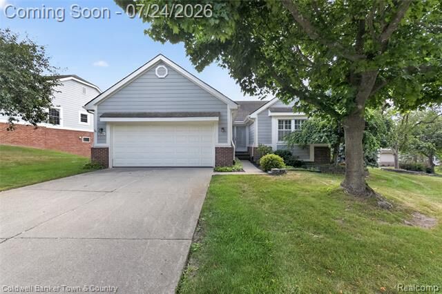 Property Photo: 41703 Kirkwood Drive MI 48377
