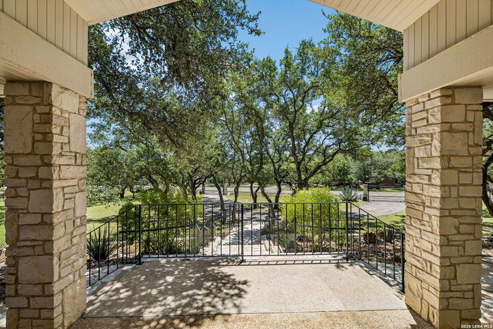 Property Photo: 8615 Summer Song Cir TX 78015