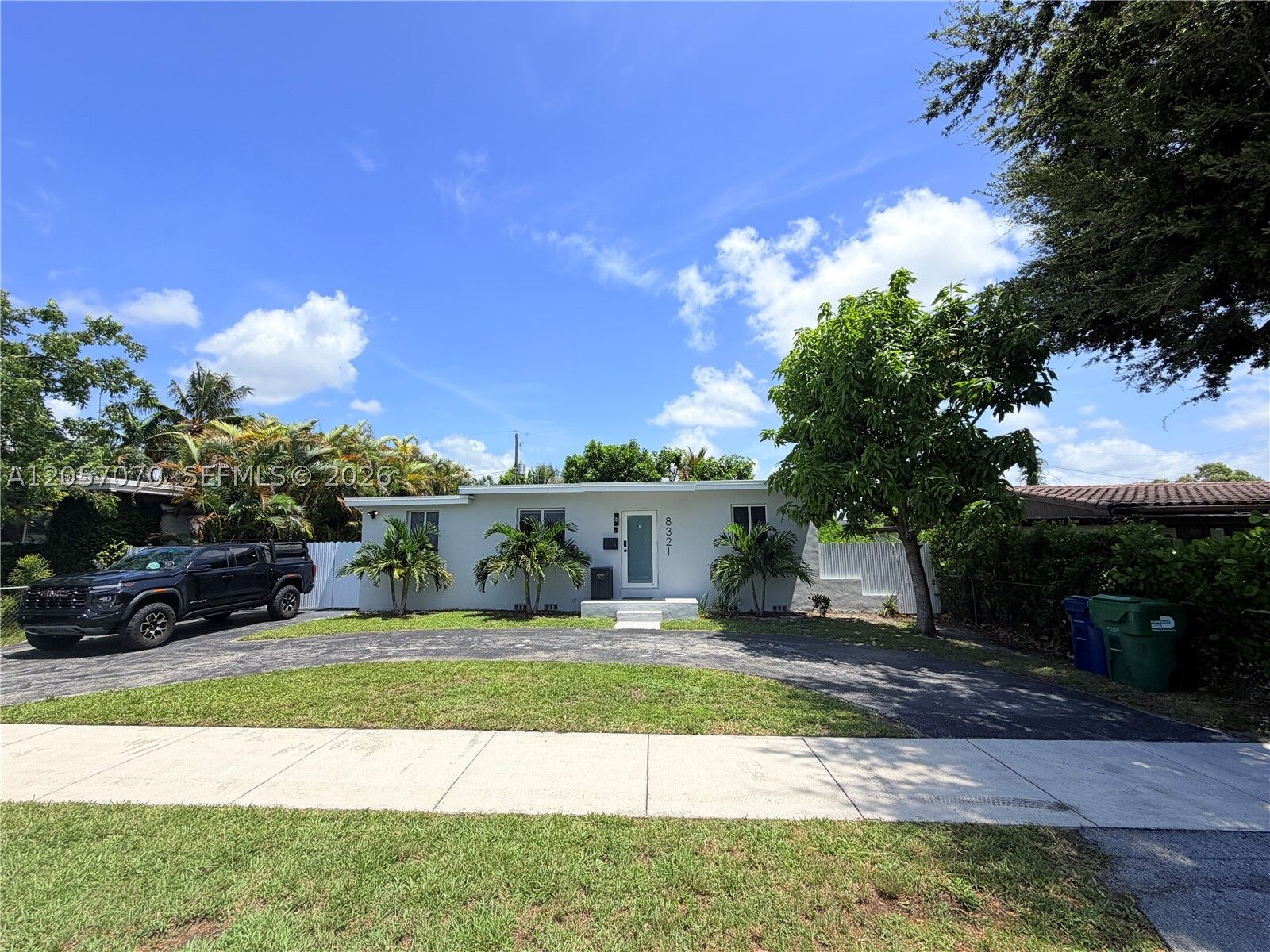 Property Photo: 8321 SW 46th St FL 33155
