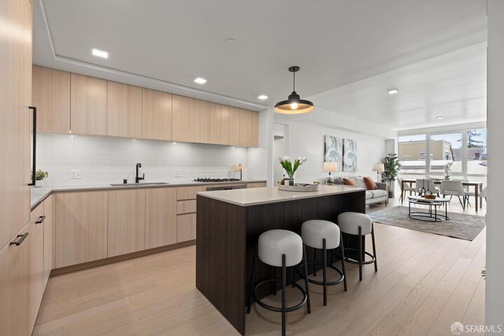 Property Photo: 950 Tennessee Street 313 CA 94107