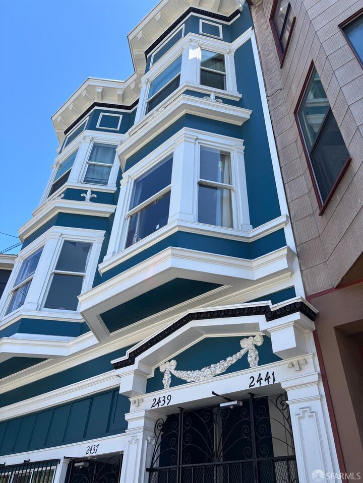 Property Photo: 2437-2441 24th Street CA 94110