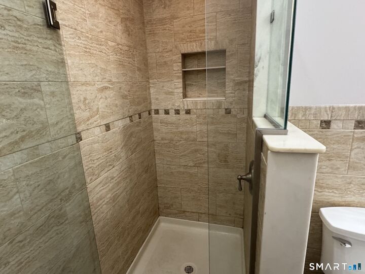 Property Photo:  345 Bank Street 1  CT 06320 