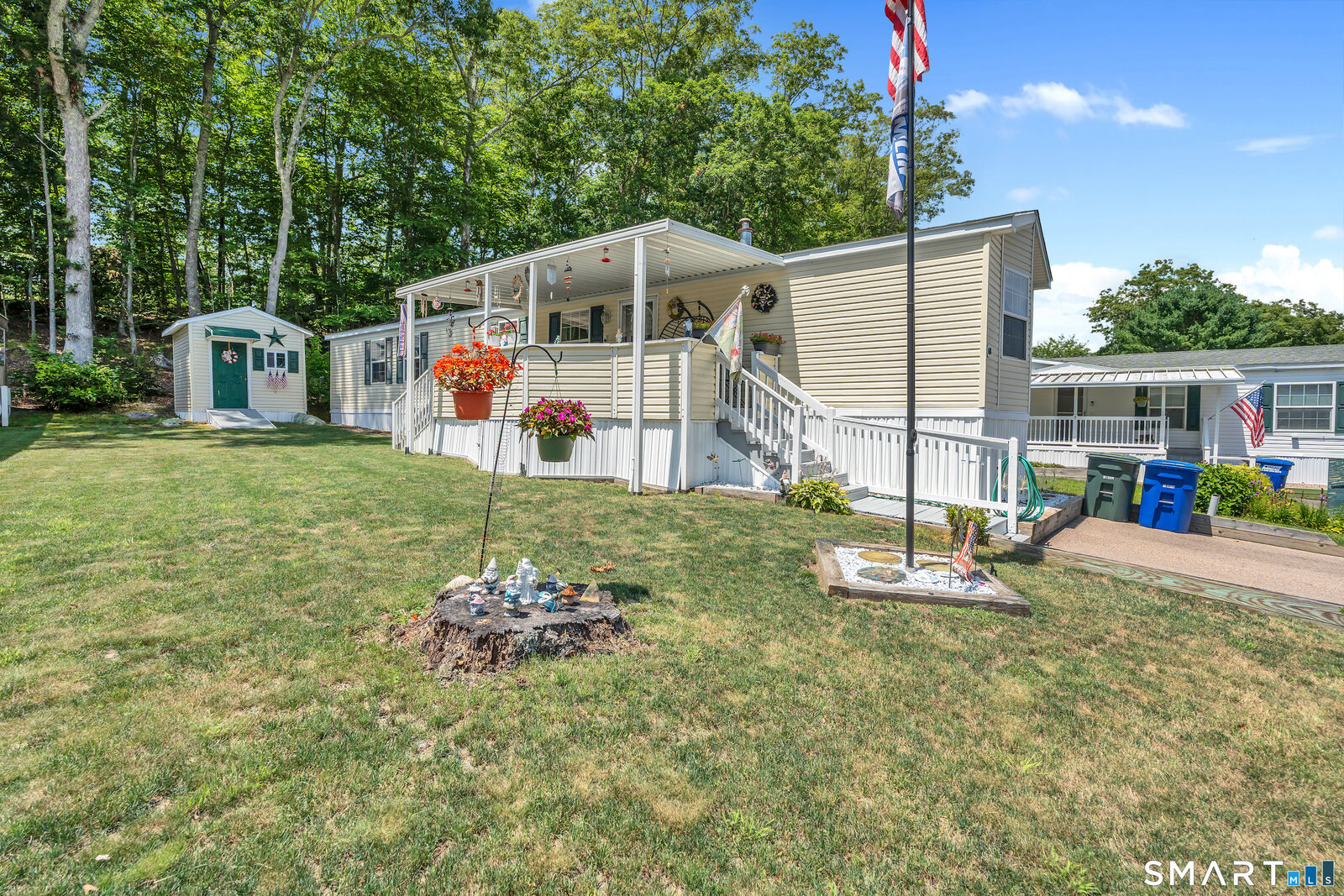 Property Photo:  63 Circle Drive  CT 06378 