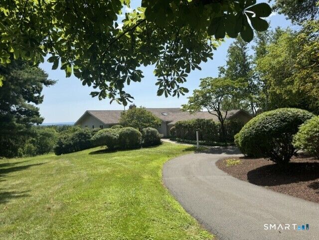 Property Photo: 184 Westledge Road CT 06092