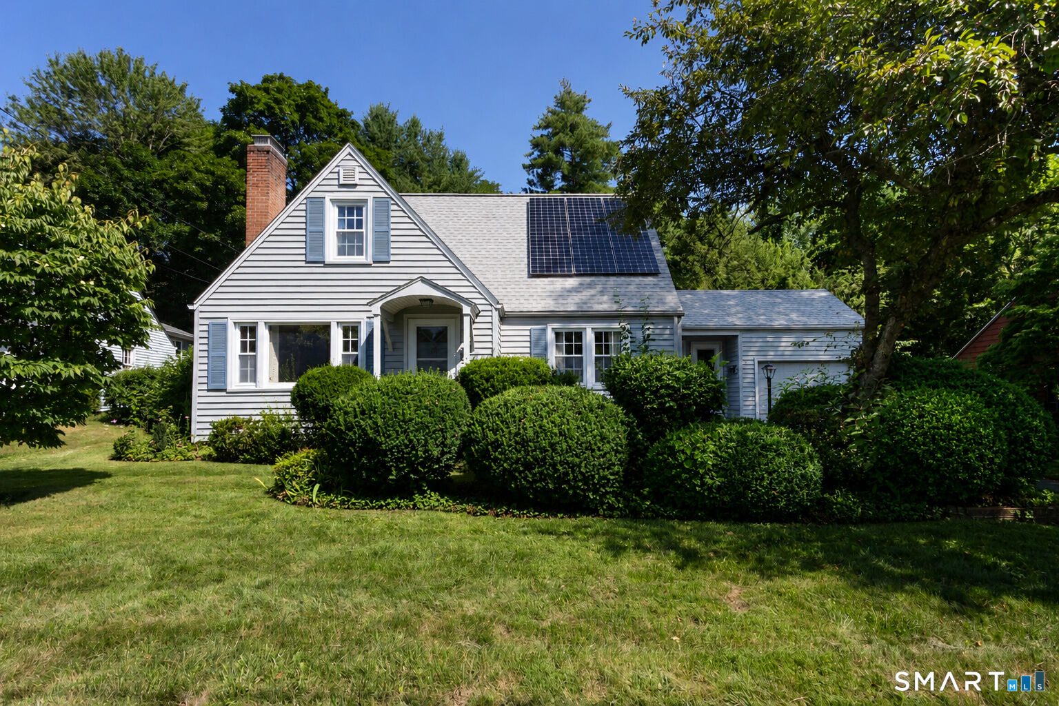 Property Photo:  24 Sandhurst Drive  CT 06107 
