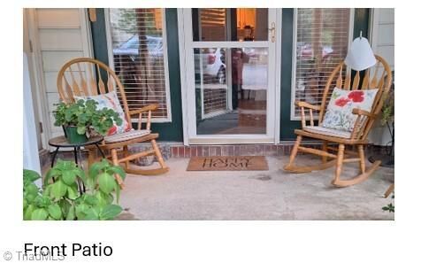 Property Photo: 5928 W Friendly Avenue D NC 27410