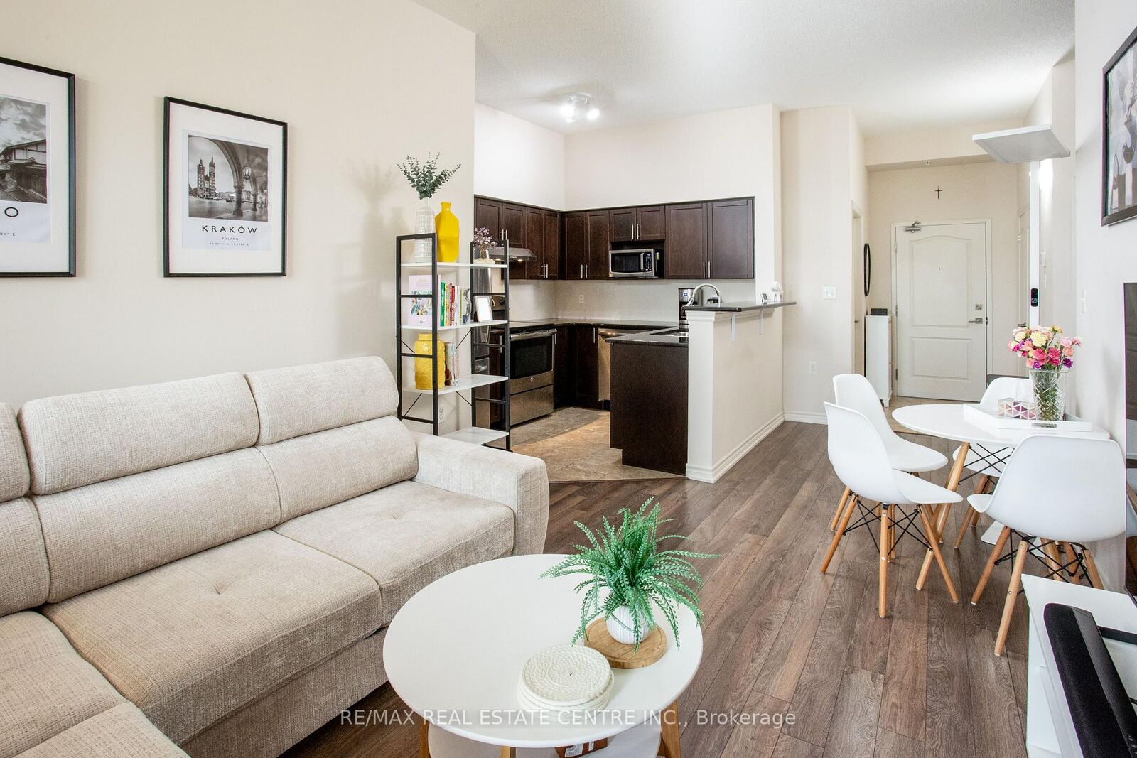 Property Photo: 1460 Main Street 412 ON L9T 8W5