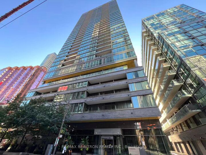 Property Photo:  8 Charlotte Street 214  ON M5V 0K4 