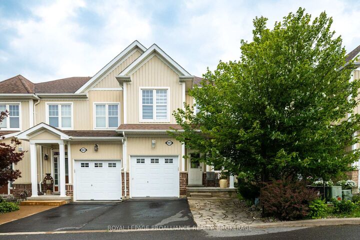 Property Photo: 901 Ascot Lane ON K7K 0C8
