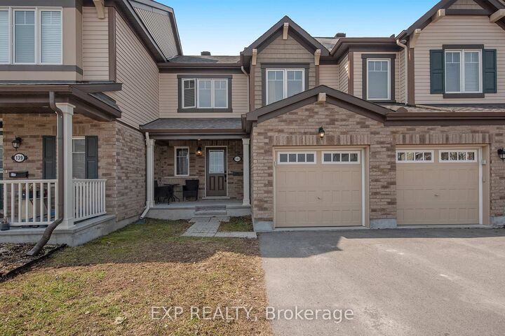 Photo de la propriété:  141 Maestro Avenue  ON K2S 1B9 