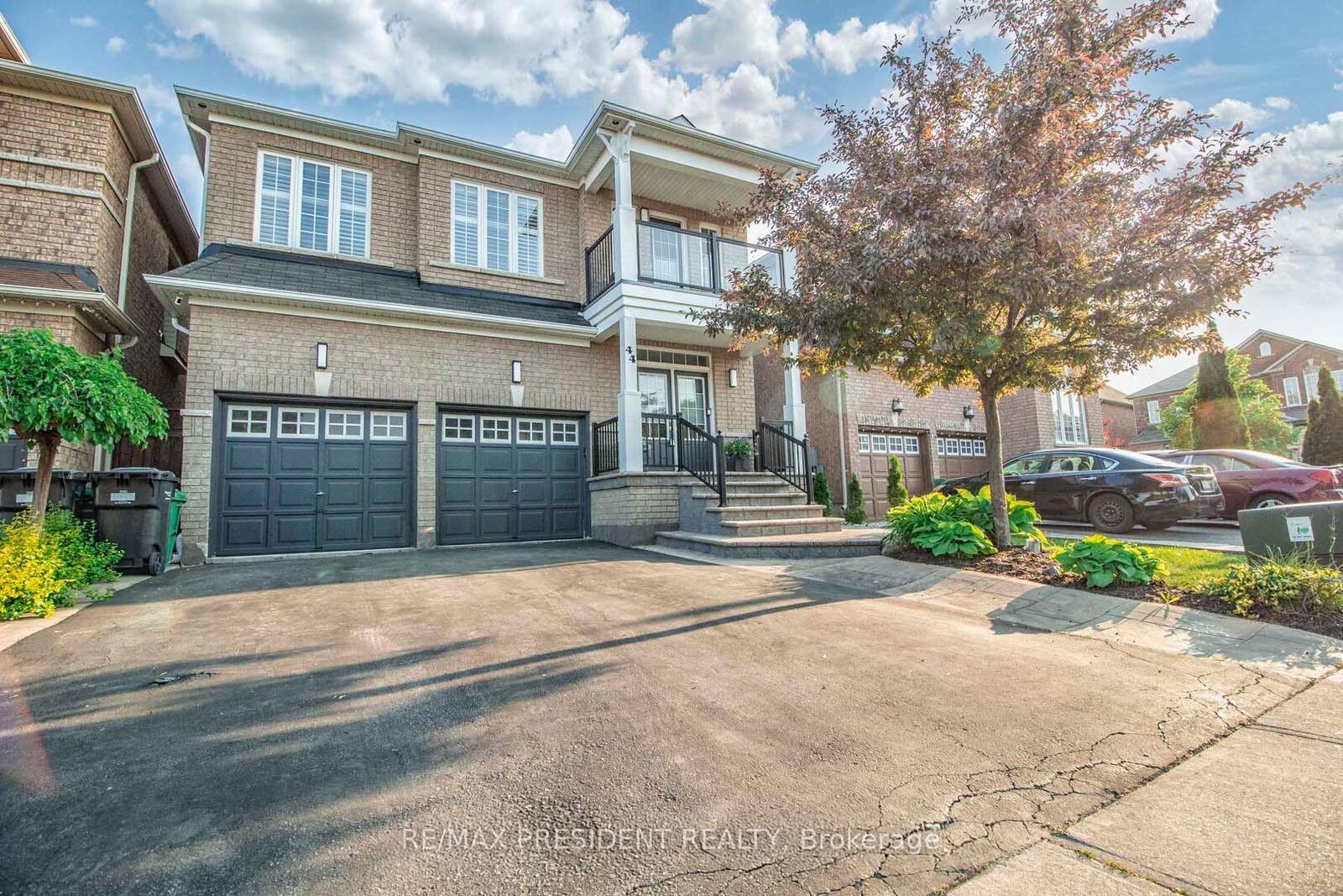Property Photo: 44 Robitaille Drive ON L6R 0H6