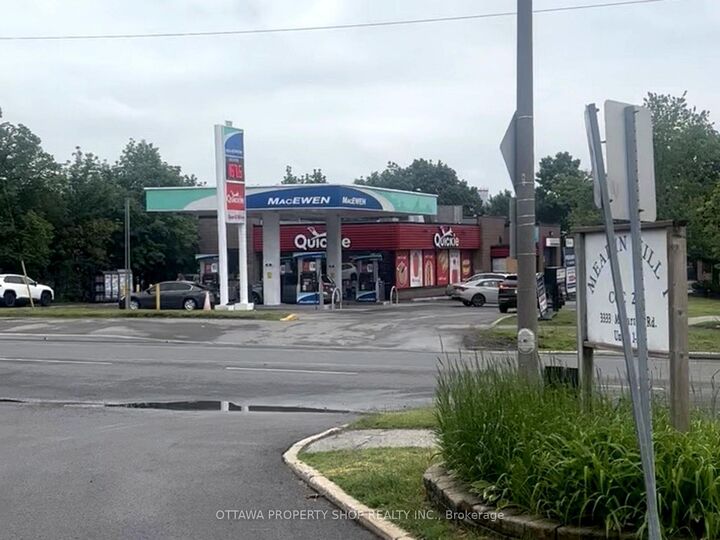 Property Photo: 3333 McCarthy Road 32 ON K1V 9X5