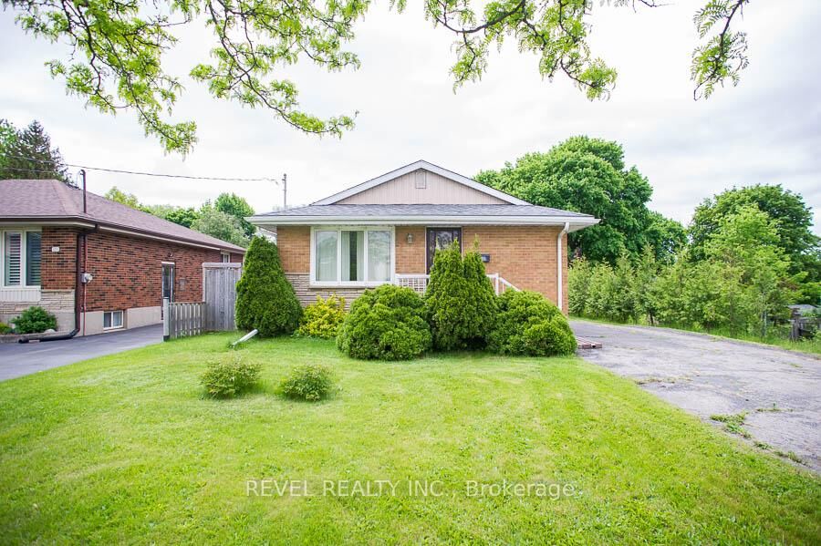 Property Photo: 120 Henry Street ON N3S 5C7