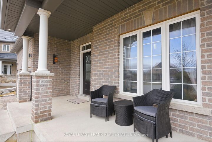 Property Photo: 8 Kyle Court ON K9V 0E2