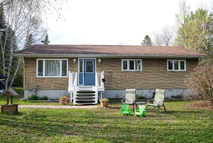 52 Sunshine Street — photo 1