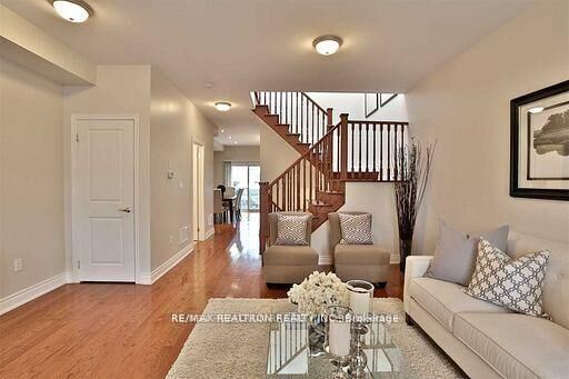 Property Photo: 1339 Woodbine Avenue Upper ON M4C 4G3