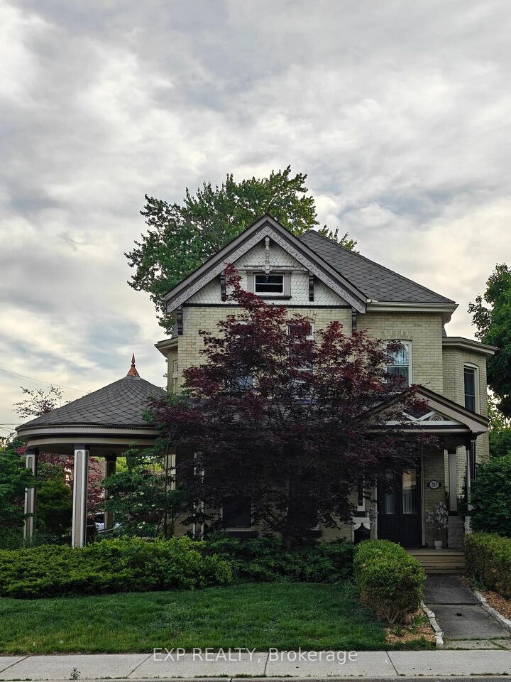 Property Photo: 307 Ridout Street S ON N6C 3Y9