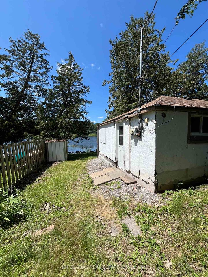 Property Photo:  24 Pines Lane  ON K0K 3E0 