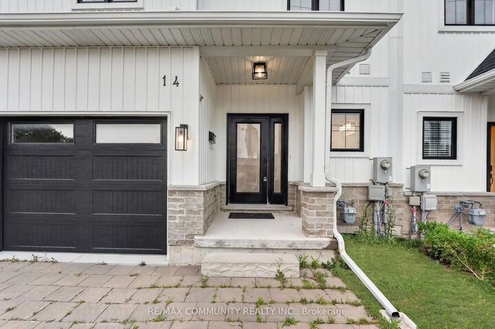 Property Photo: 14 King Street ON L2A 0C6