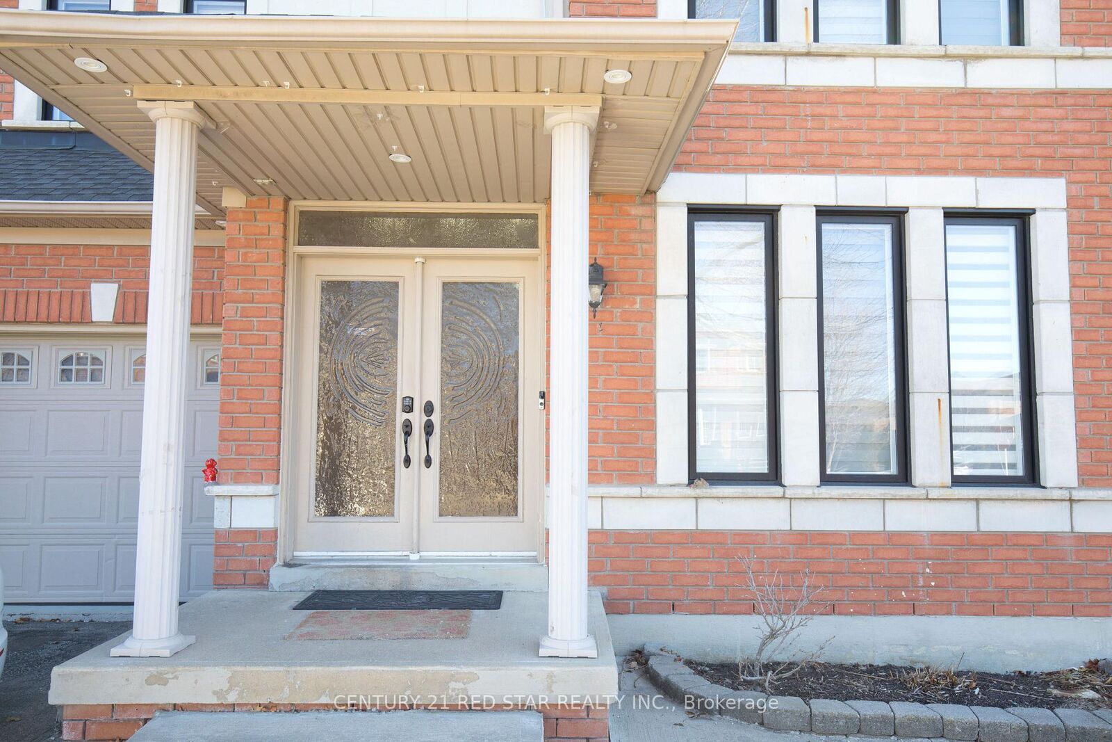 Property Photo:  3 Okanagan Drive  ON L6R 2X1 