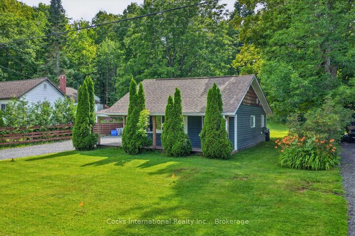 Property Photo:  185 McPherson Street  ON P1P 0E8 
