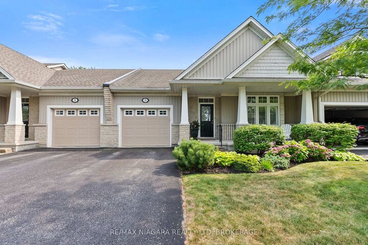 Property Photo: 92 Loretta Drive 9 ON L0S 1T0
