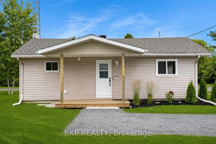 Property Photo:  68 Andrew Street  ON K0A 2M0 