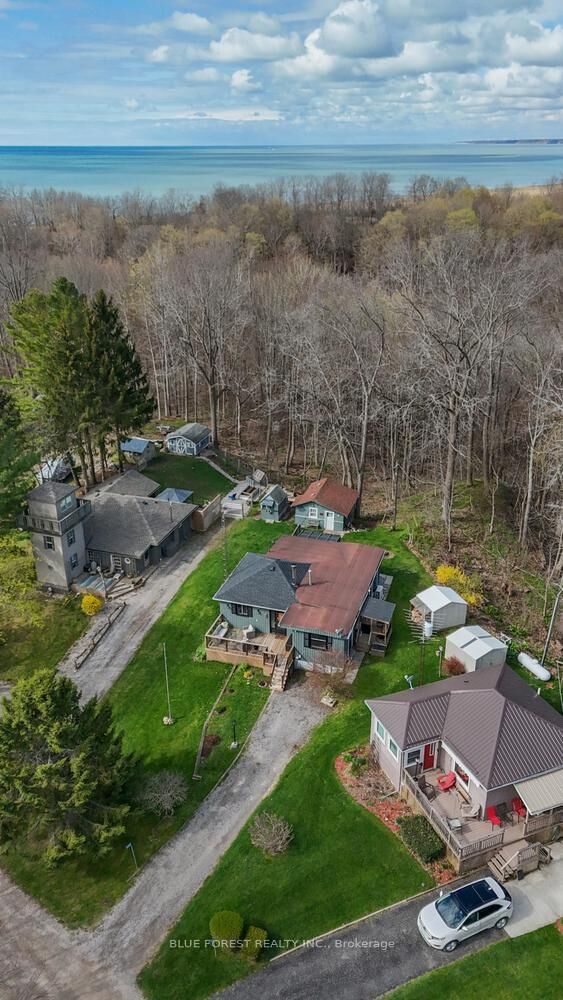 Property Photo: 7365 Fairview Drive ON N0L 2M0