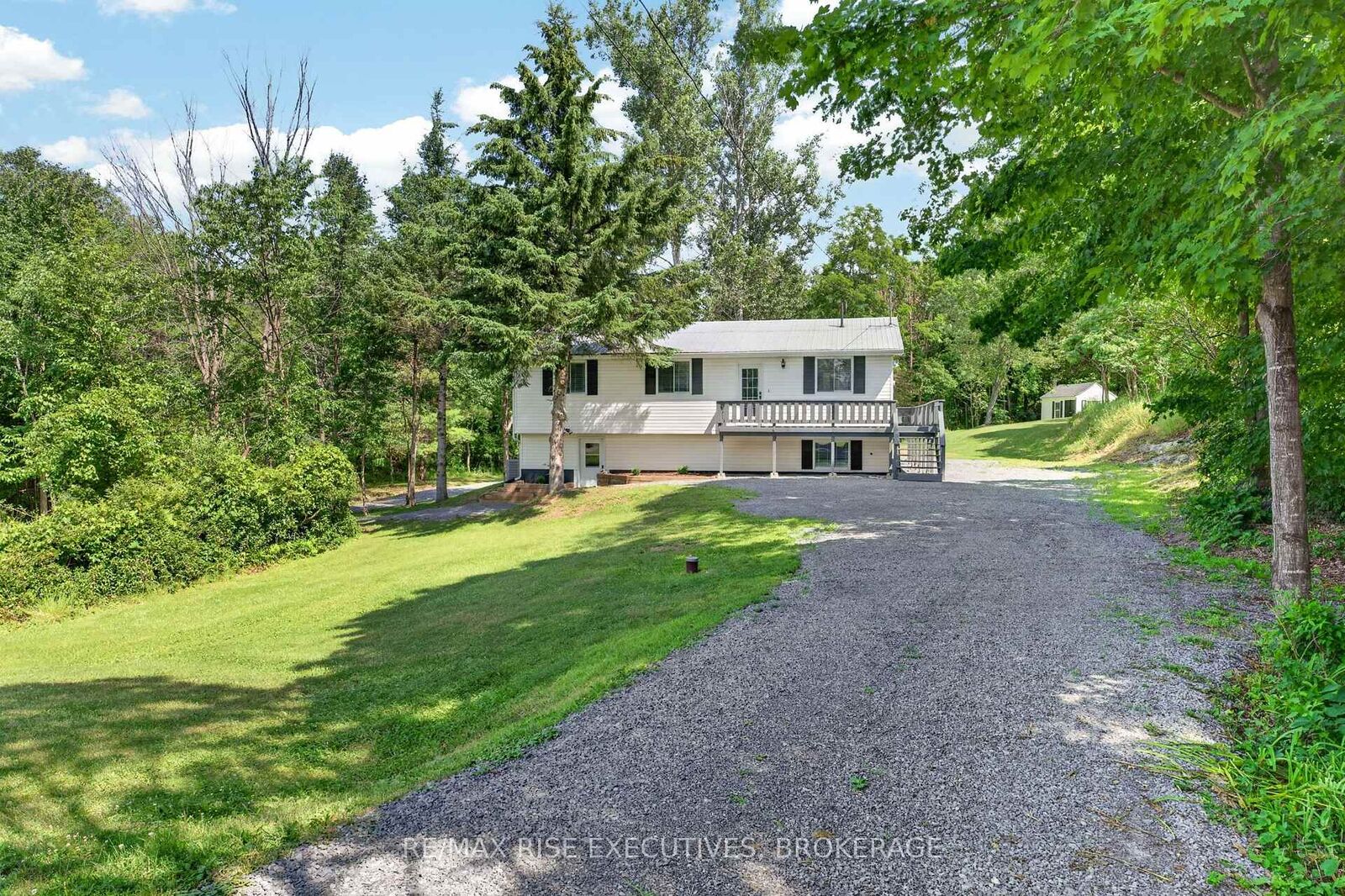 Property Photo: 1022 Bauder Road ON K0H 1W0