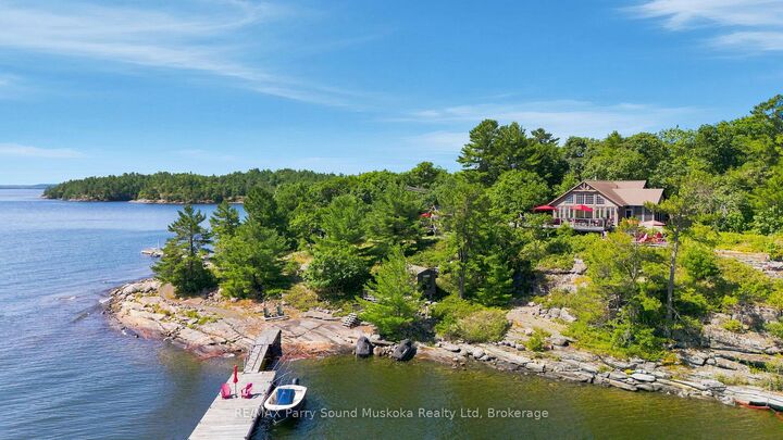 43 15C Island — photo 1