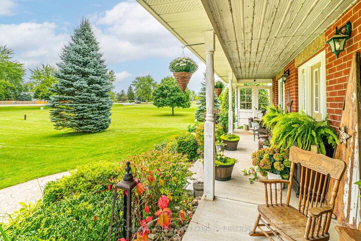 Property Photo: 929 Eldon Road ON K0M 2M0